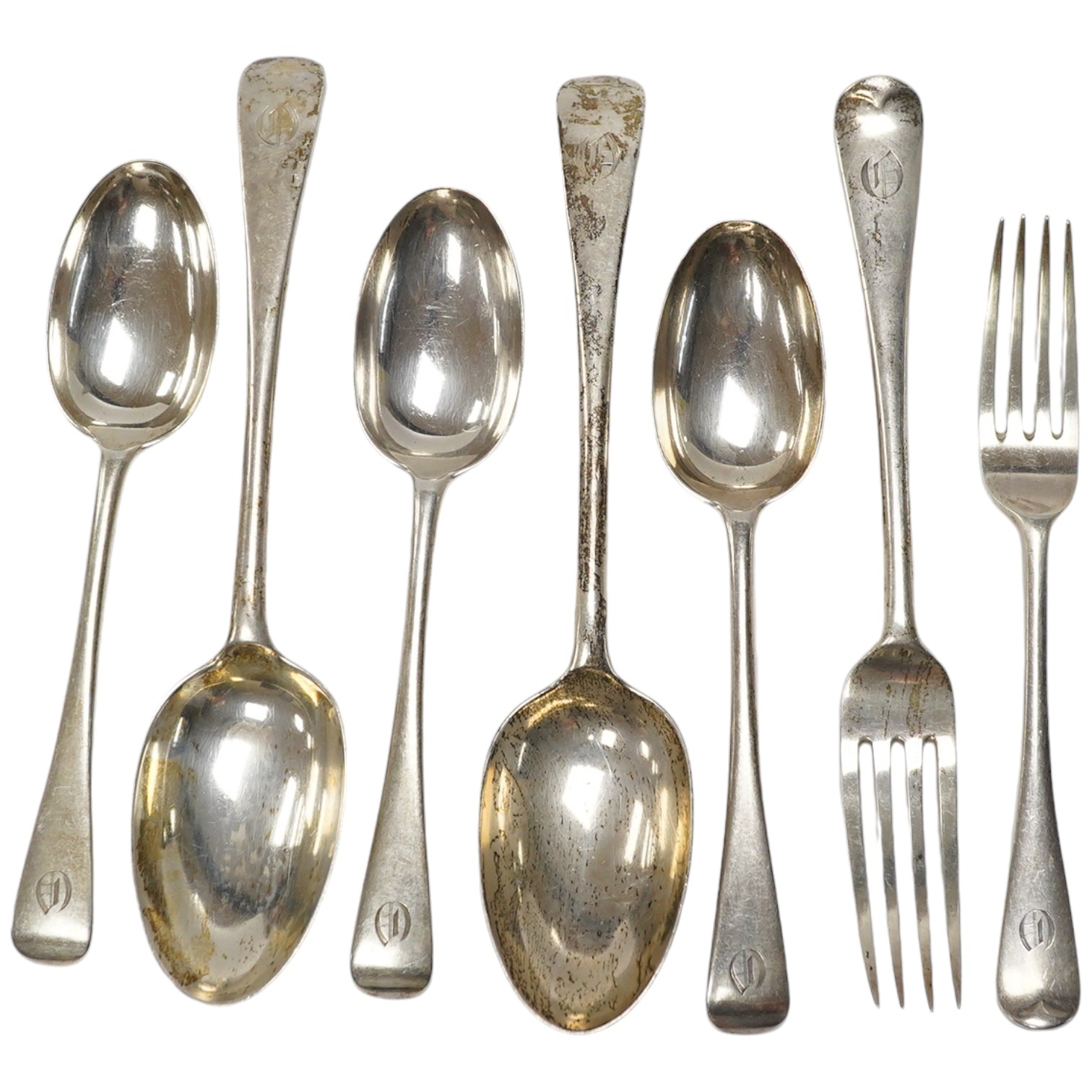 A twenty two piece part canteen of George V silver old English pattern cutlery, Josiah Williams & Co, London, 1910, 44.7oz. Condition - poor to fair